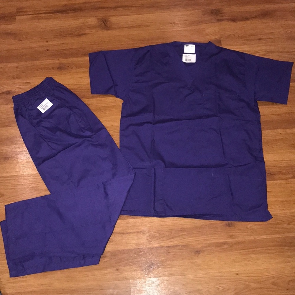 XS purple scrub set